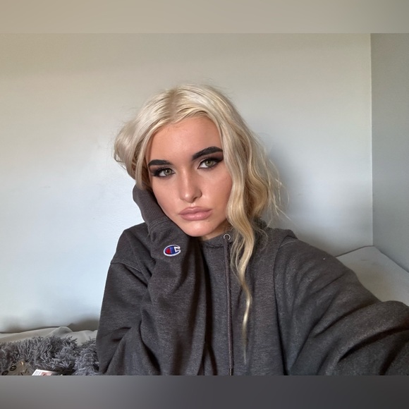 Meet your Posher, Maya - Picture 1 of 1